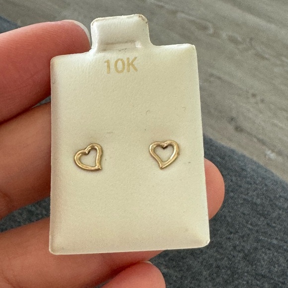 10k gold heart earrings - Picture 4 of 5